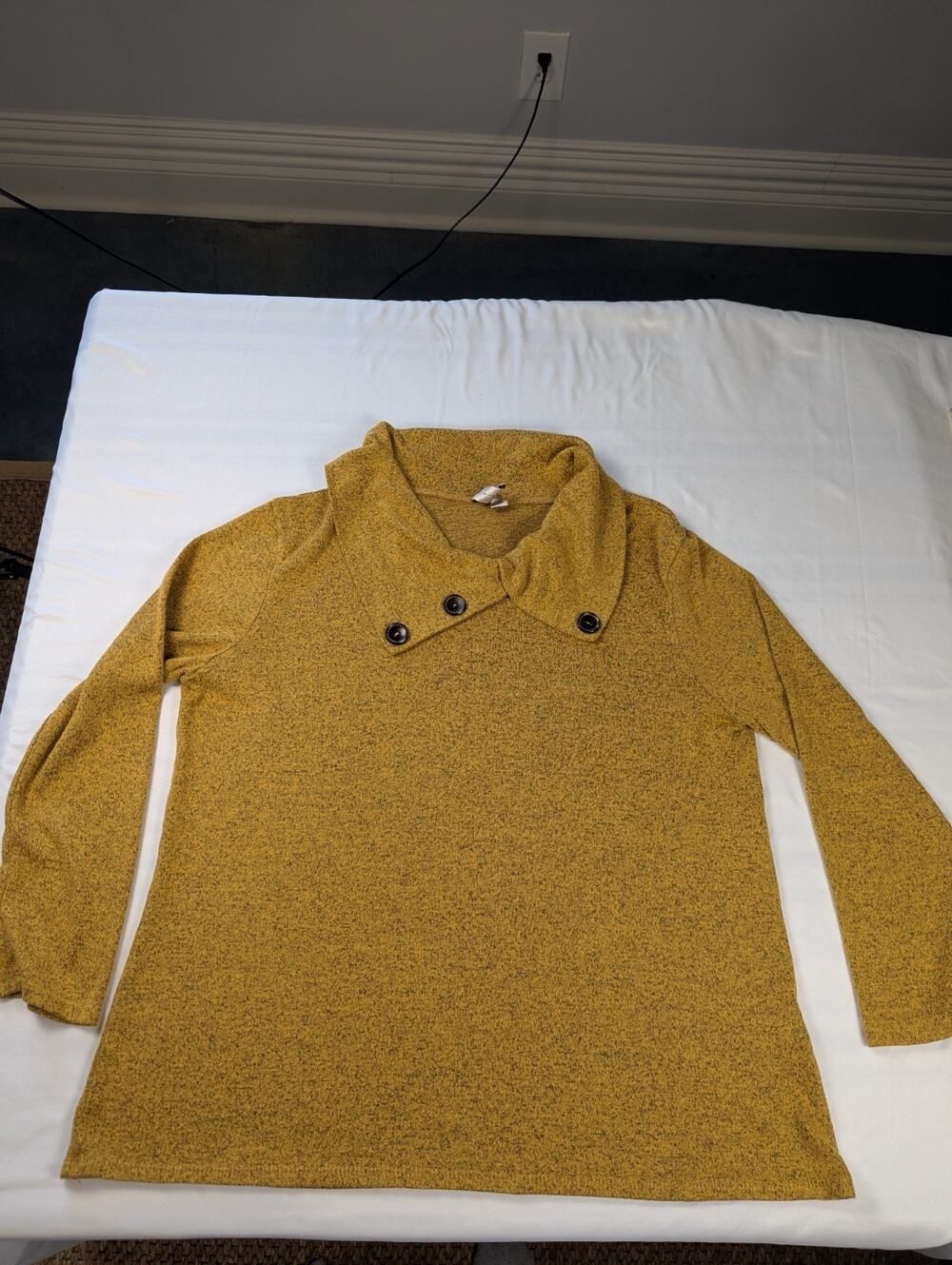 Misia Gold Tweed 3 Decorative Button Sweater XL